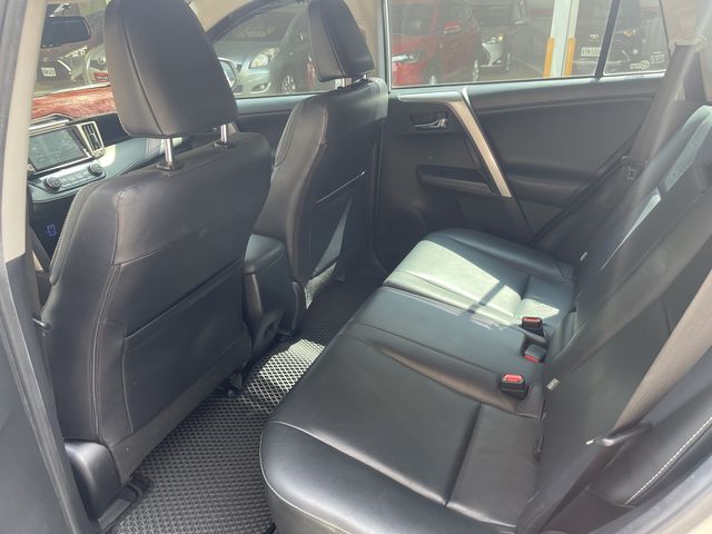 RAV4 2.5  第8張相片