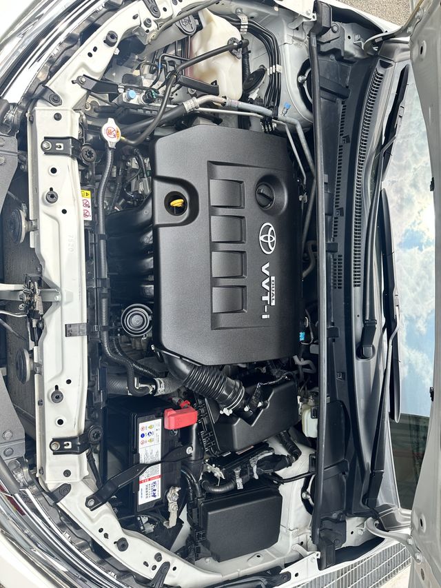 ALTIS 1.8  第10張相片