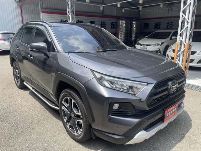 RAV4 2.0  第3張相片