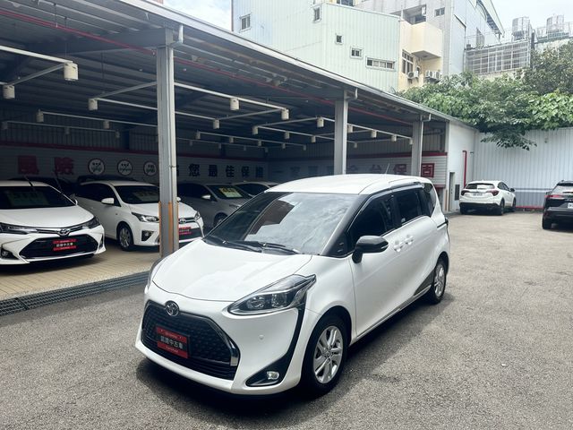 SIENTA 1.8  第1張相片