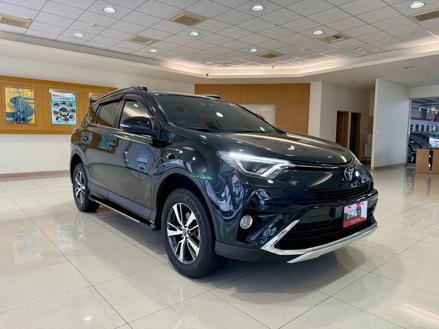 RAV4 2.5  第3張相片