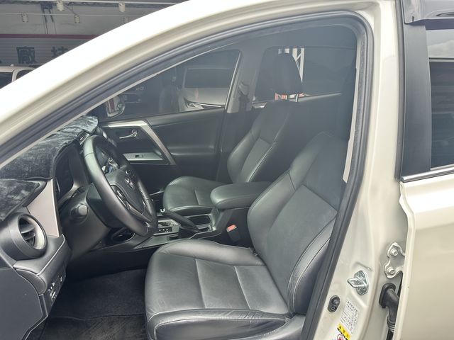 RAV4 2.0  第7張相片