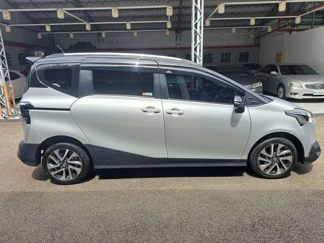 SIENTA 1.8  第4張相片