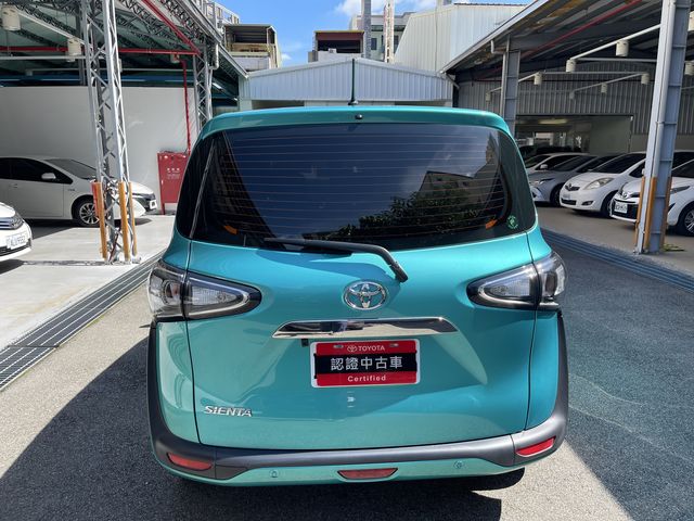 SIENTA 1.8  第6張相片