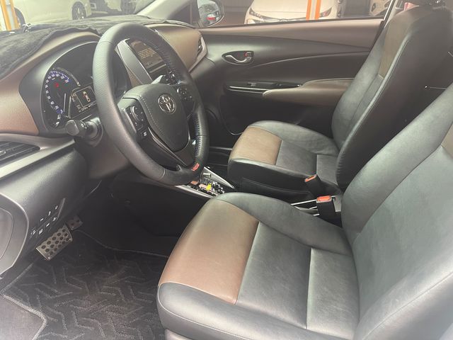 RAV4 2.0  第8張相片