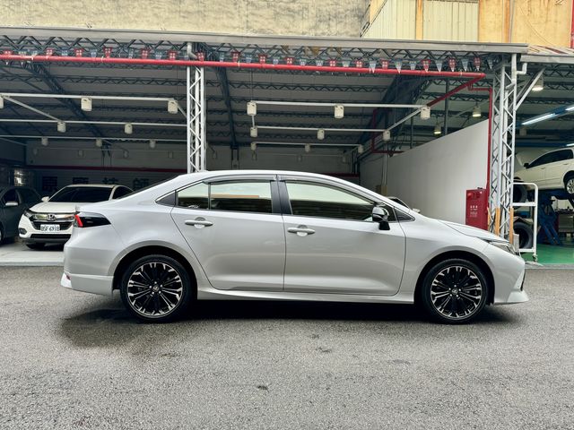 ALTIS 1.8  第4張相片