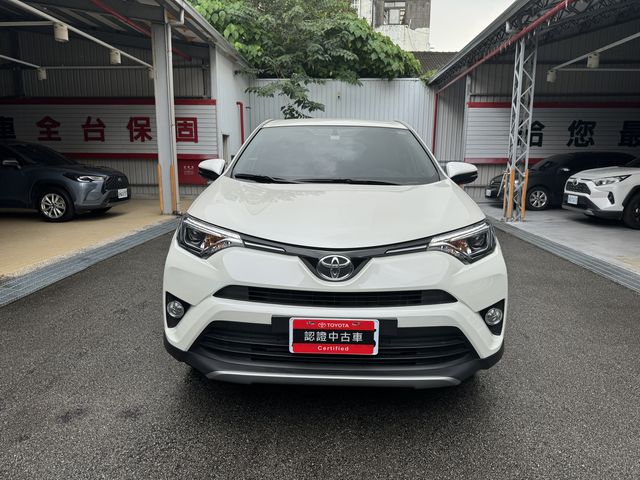 RAV4 2.0  第2張相片