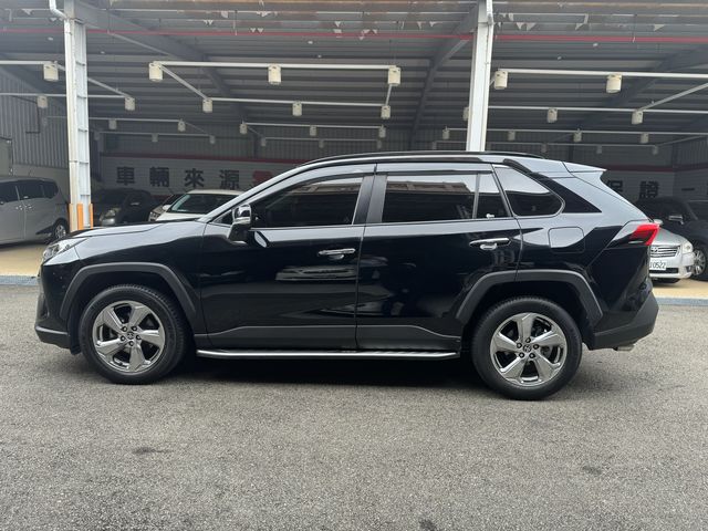 RAV4 2.0  第4張相片