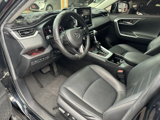 RAV4 2.0  第8張相片