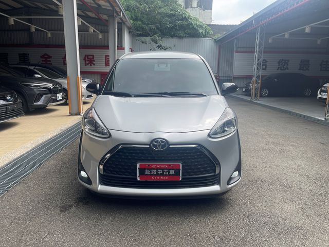 SIENTA 1.8  第2張相片
