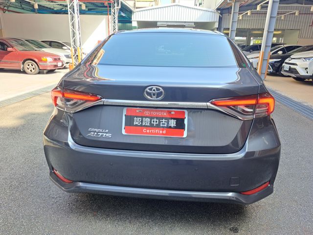 ALTIS 1.8  第6張相片