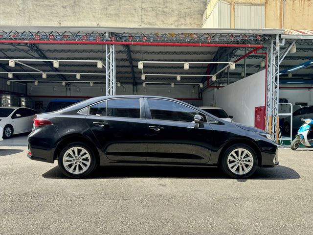 ALTIS 1.8  第4張相片