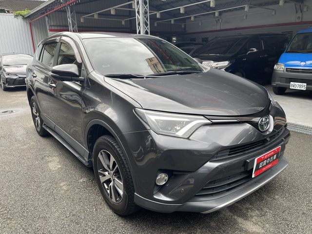 RAV4 2.0  第3張相片