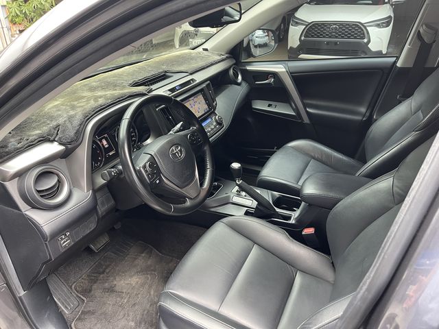 RAV4 2.0  第7張相片