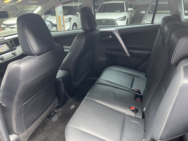 RAV4 2.0  第8張相片