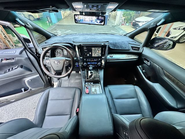 ALPHARD 2.5HV 4WD  第7張相片