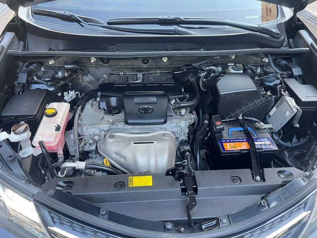 RAV4 2.5  第10張相片