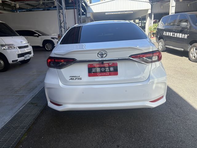 ALTIS 1.8  第6張相片