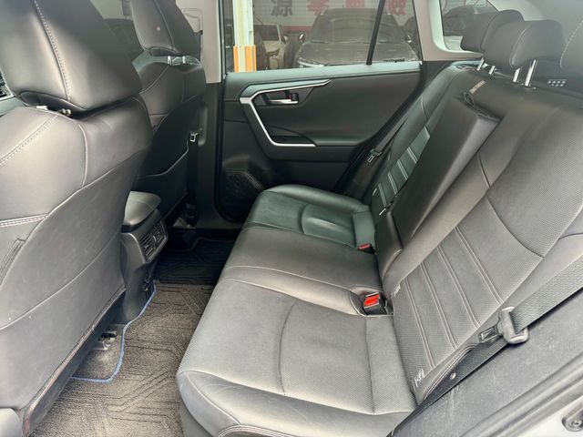 RAV4 2.5 HV  第9張相片