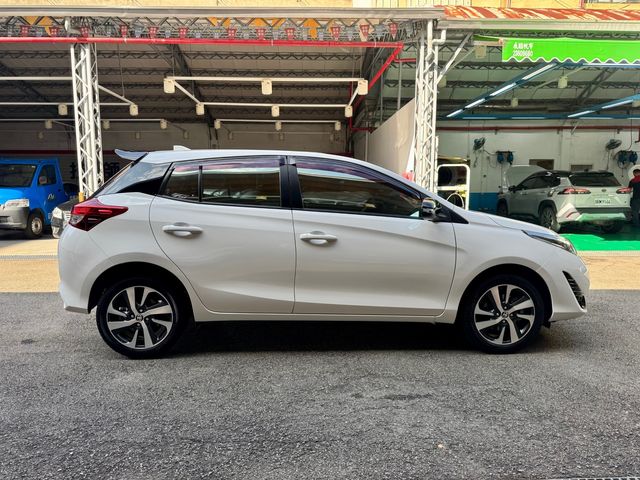 YARIS 1.5  第4張相片