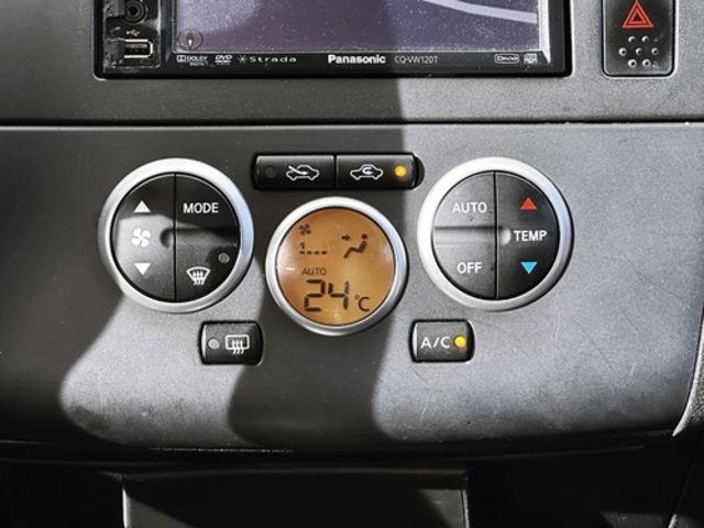 NISSAN日產 TIIDA  第17張相片