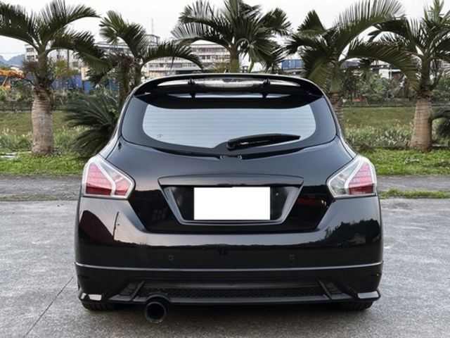 NISSAN日產 TIIDA  第6張相片