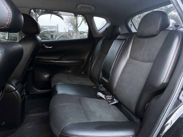 NISSAN日產 TIIDA  第8張相片