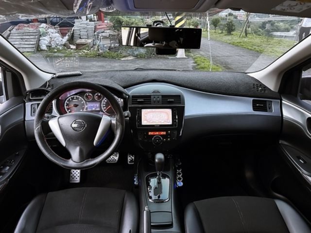 NISSAN日產 TIIDA  第10張相片