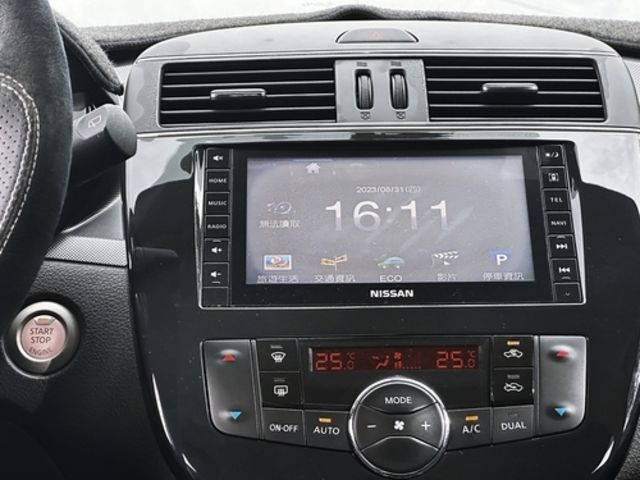 NISSAN日產 TIIDA  第12張相片