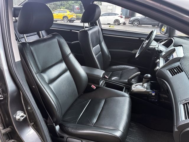HONDA本田 CIVIC  第9張相片