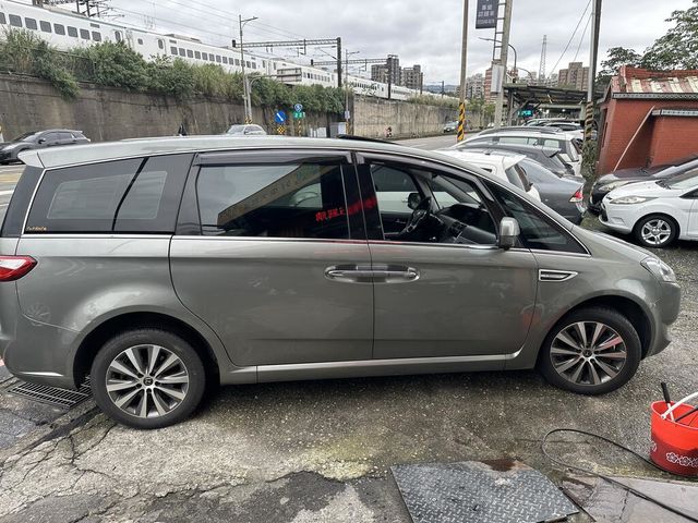 LUXGEN納智捷 7 MPV  第7張相片