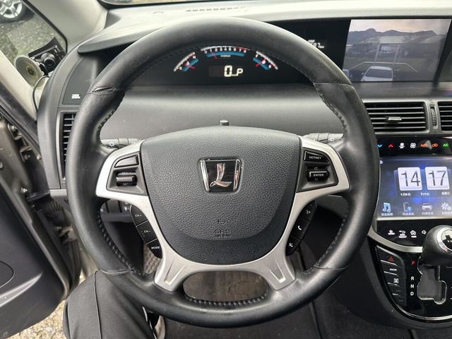LUXGEN納智捷 7 MPV  第15張相片