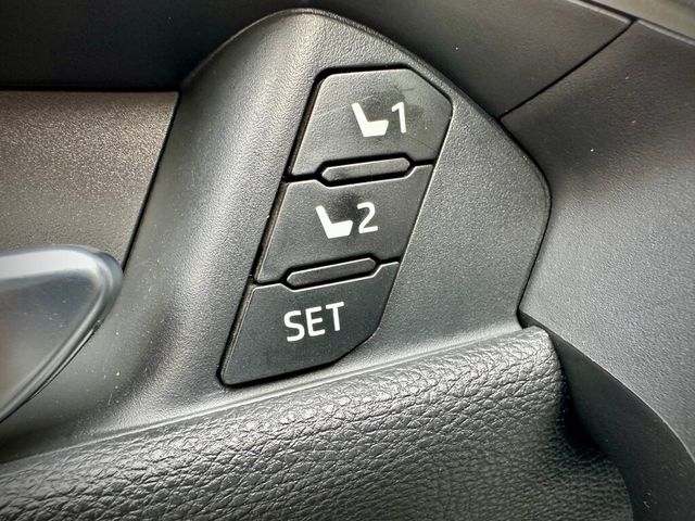 TOYOTA豐田 RAV4  第23張相片