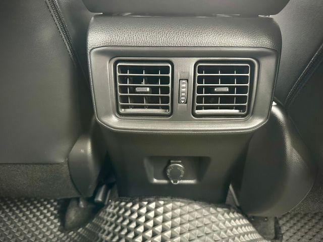 TOYOTA豐田 RAV4  第25張相片
