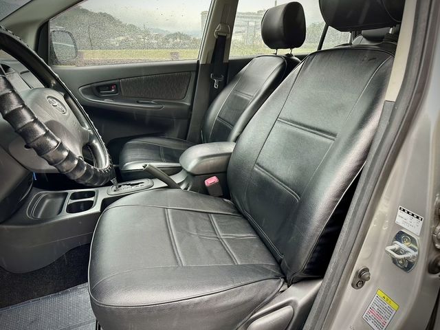 TOYOTA豐田 INNOVA  第7張相片