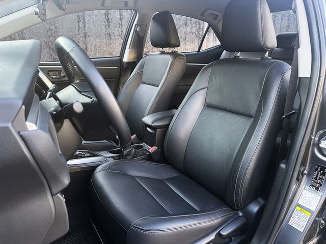 TOYOTA豐田 ALTIS  第7張相片