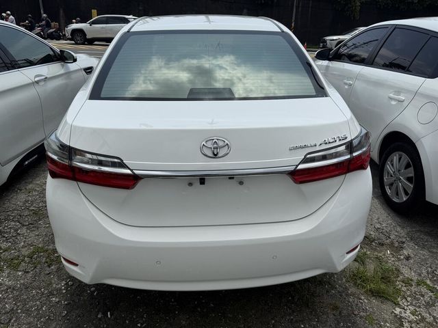 TOYOTA豐田 ALTIS  第4張相片