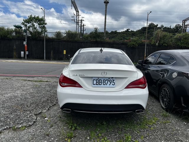 M-BENZ賓士 CLA250  第6張相片