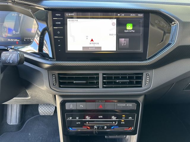 230 TSi Tech 新車價104.8萬 原鈑件 原漆 認證車 原廠保固到2027年8月 可全額貸  第12張相片