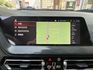2020年領牌/總代理118i/5AS輔助駕駛/無線CarPlay/雙前座電動椅/電尾門/HK音響/氣氛燈/摸門/可全貸  第13張縮圖