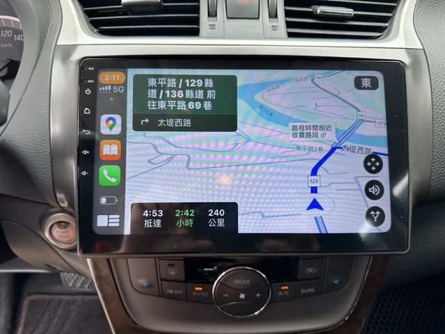 一手車 原鈑件 頂級 免鑰匙啟動 全新安卓系統 無線CarPlay 無任何待修 可全額貸款 保固一年  第14張相片