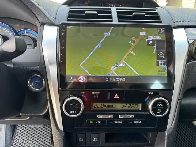 一手車庫車 原版件 可認證 2024/3月已在原廠換過HV大電池 IKEY 摸門 定速 電動椅 導航安卓機 可全額貸款  第12張相片