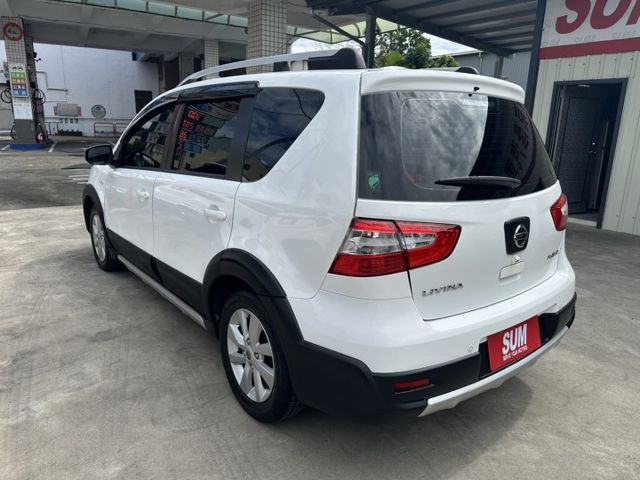 行家皮椅版 一手認證車 全車原版件 原廠保養 只跑6萬公里 可全額貸 保固2年  第6張相片