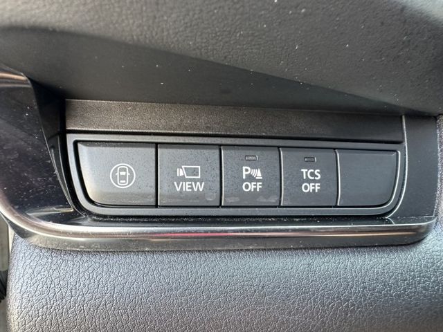 旗艦版 BOSE音響 電動椅 電動尾門 環景 盲點 ACC 換檔快撥 原鈑件認證車 可全貸 保固1年  第16張相片