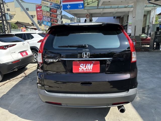 4代CRV 2.4 原鈑件 認證車 里程保證12萬 裡外氣氛都漂亮 可全貸  第5張相片