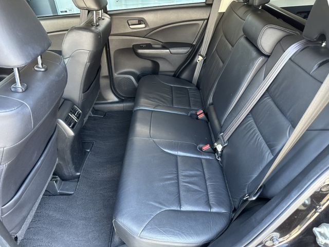 4代CRV 2.4 原鈑件 認證車 里程保證12萬 裡外氣氛都漂亮 可全貸  第8張相片