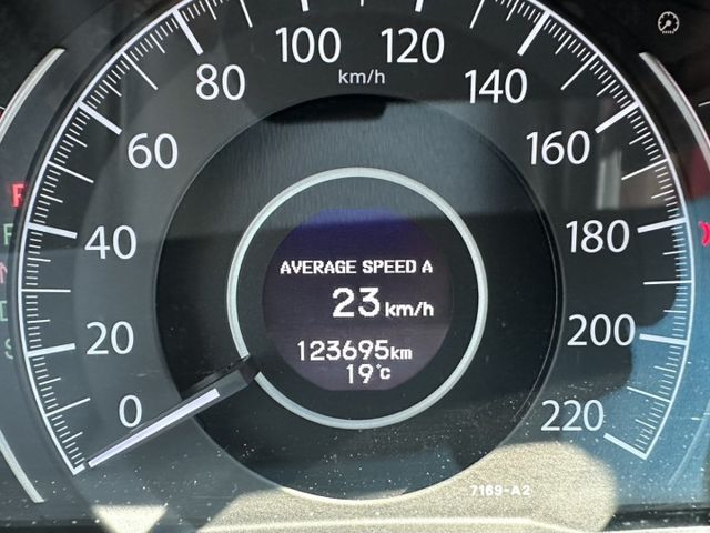 4代CRV 2.4 原鈑件 認證車 里程保證12萬 裡外氣氛都漂亮 可全貸  第11張相片