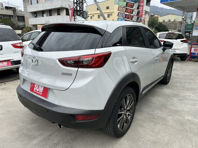 1.5柴油 一手車 IKEY摸門 恆溫 盲點 導航 定速 抬顯 18吋鋁圈 省油省稅馬力大 可全貸  第4張相片