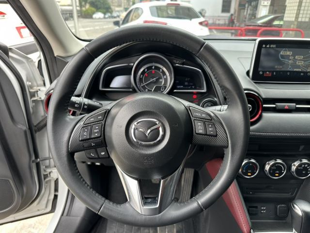 1.5柴油 一手車 IKEY摸門 恆溫 盲點 導航 定速 抬顯 18吋鋁圈 省油省稅馬力大 可全貸  第10張相片