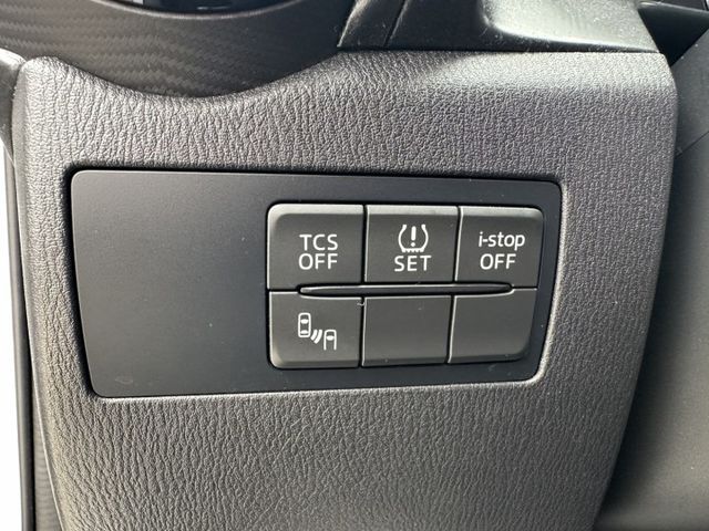 1.5柴油 一手車 IKEY摸門 恆溫 盲點 導航 定速 抬顯 18吋鋁圈 省油省稅馬力大 可全貸  第17張相片